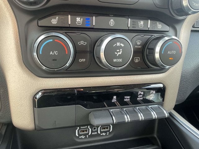 2021 RAM 1500 Laramie Crew Cab 4x2 5'7" Box