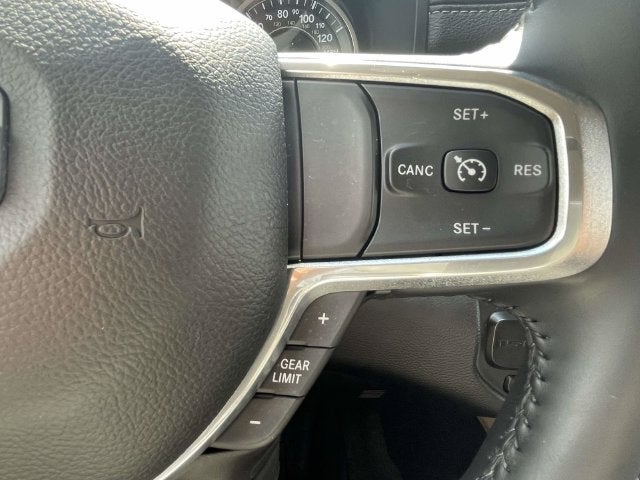 2021 RAM 1500 Laramie Crew Cab 4x2 5'7" Box