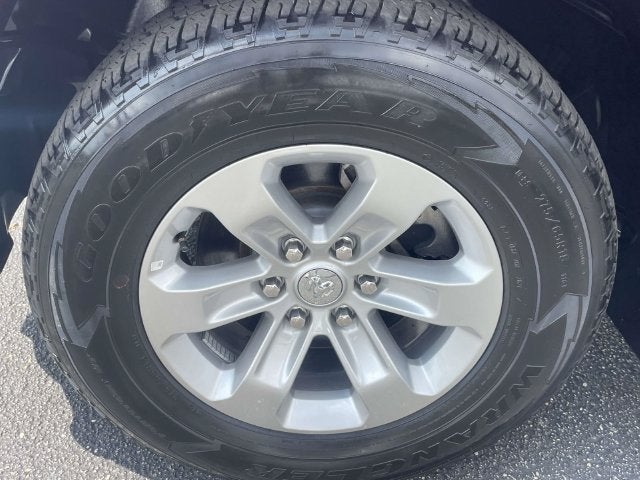 2021 RAM 1500 Laramie Crew Cab 4x2 5'7" Box