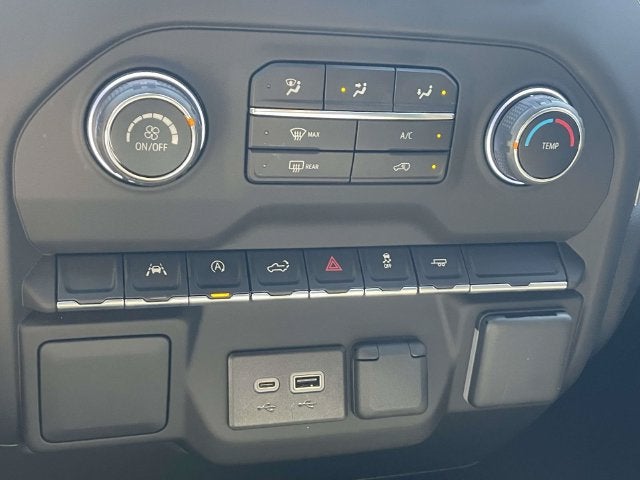 2025 Chevrolet Silverado 1500 Custom