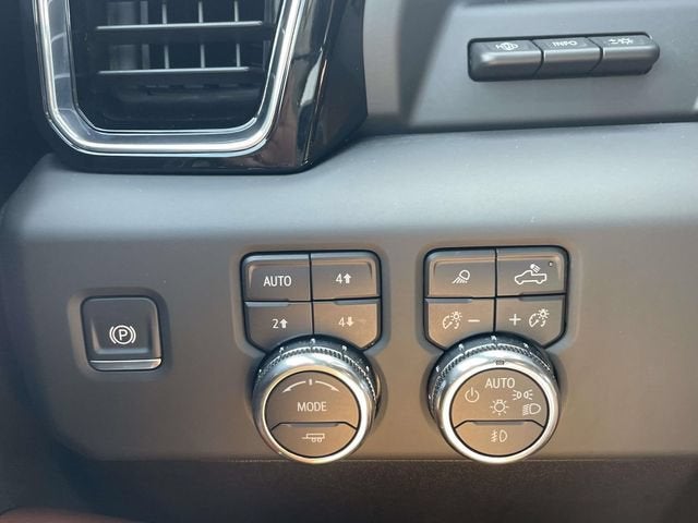 2024 GMC Sierra 3500 HD Denali Ultimate
