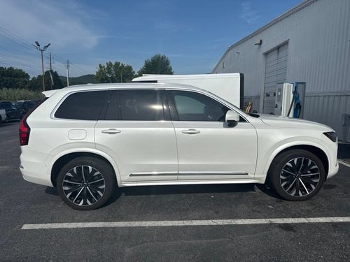 2025 Volvo XC90 B6 Plus 7-Seater