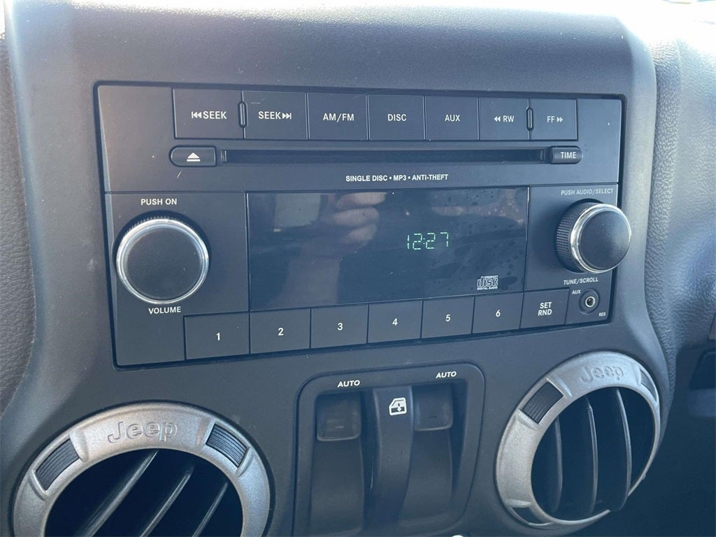 2015 Jeep Wrangler Sport