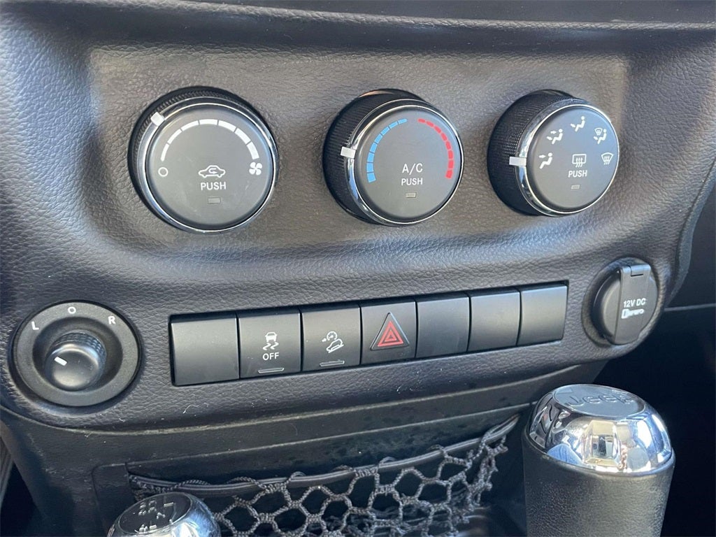 2015 Jeep Wrangler Sport