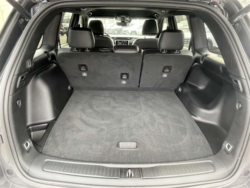 2022 Jeep Grand Cherokee Altitude