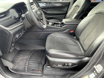 2022 Jeep Grand Cherokee Altitude