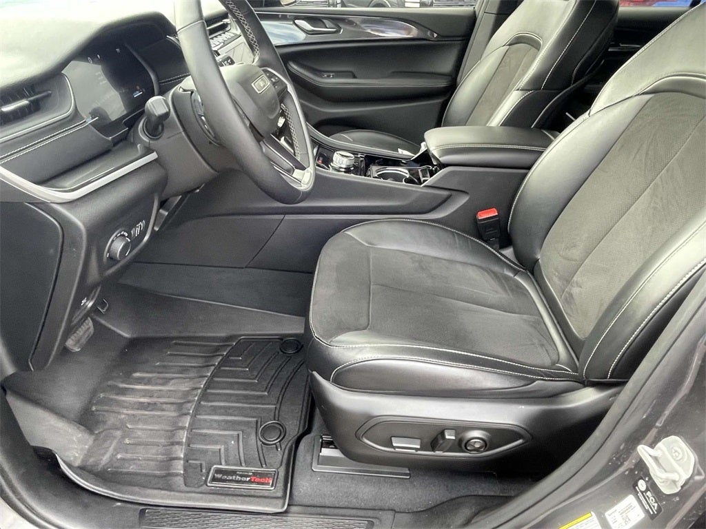 2022 Jeep Grand Cherokee Altitude