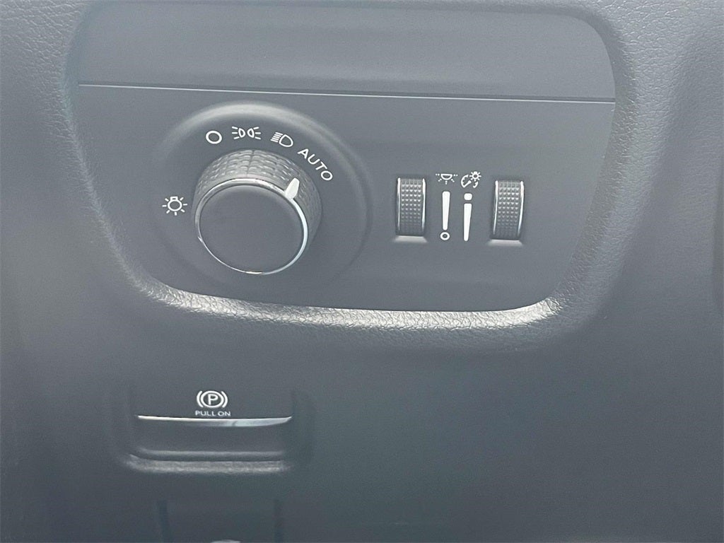 2022 Jeep Grand Cherokee Altitude