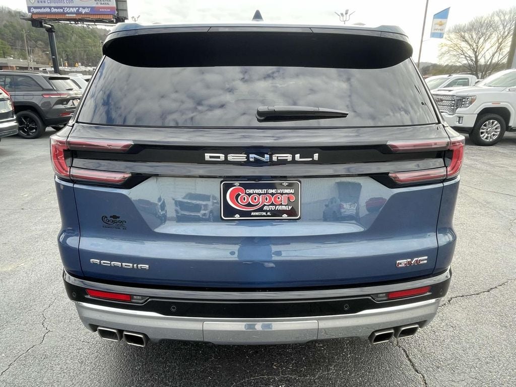 2024 GMC Acadia Denali