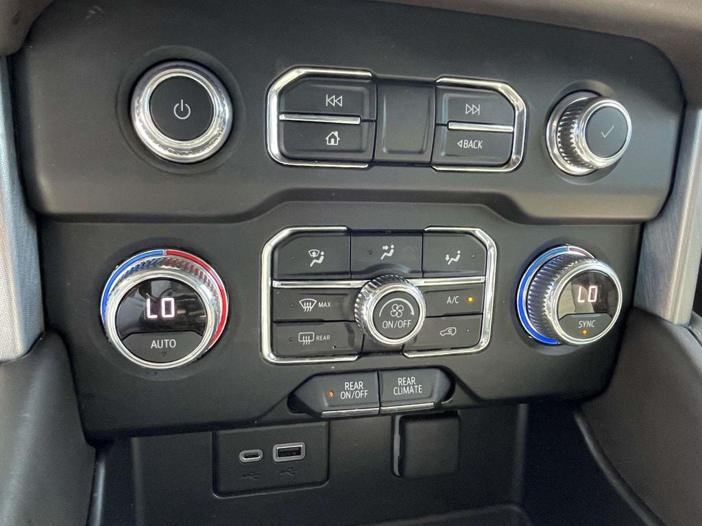 2022 GMC Yukon SLE