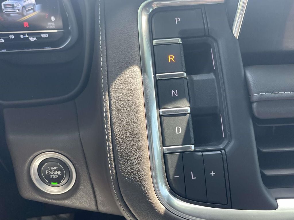 2022 GMC Yukon SLE