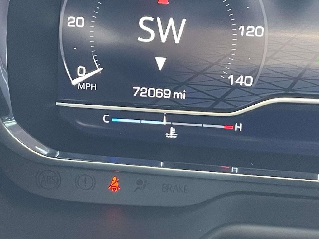 2022 GMC Yukon SLE