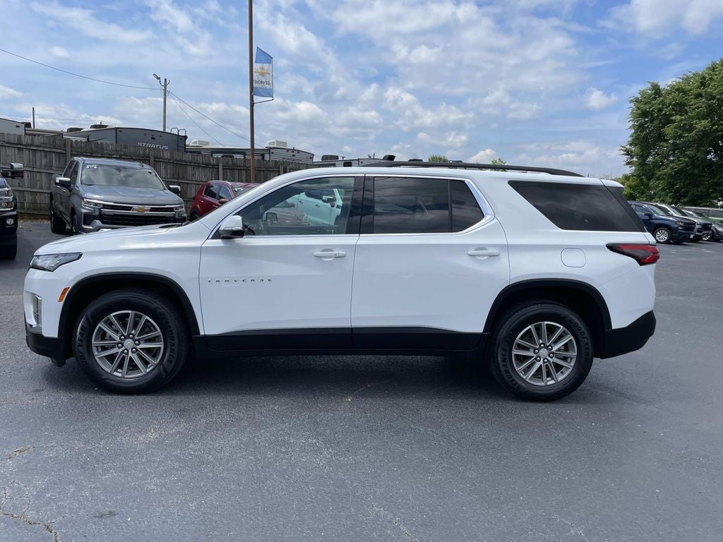2023 Chevrolet Traverse LT Leather