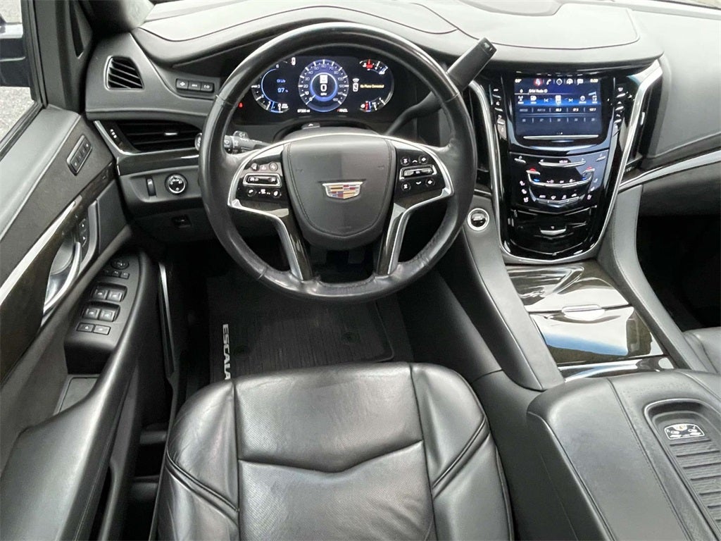 2020 Cadillac Escalade Platinum Edition