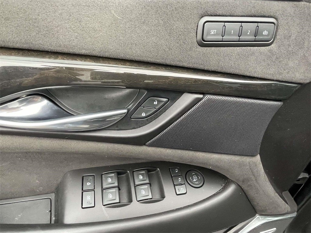 2020 Cadillac Escalade Platinum Edition