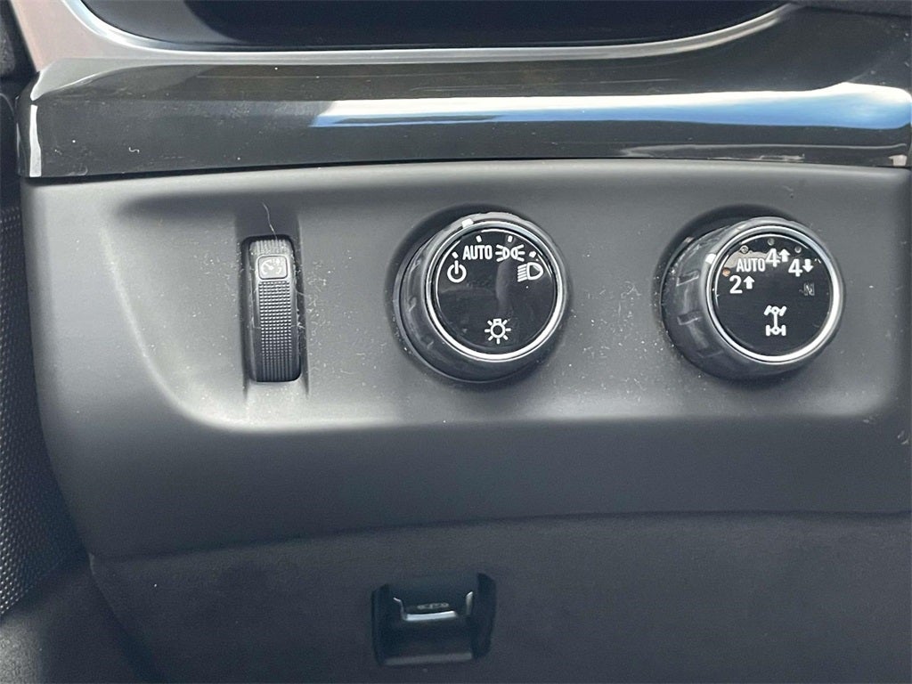 2020 Cadillac Escalade Platinum Edition