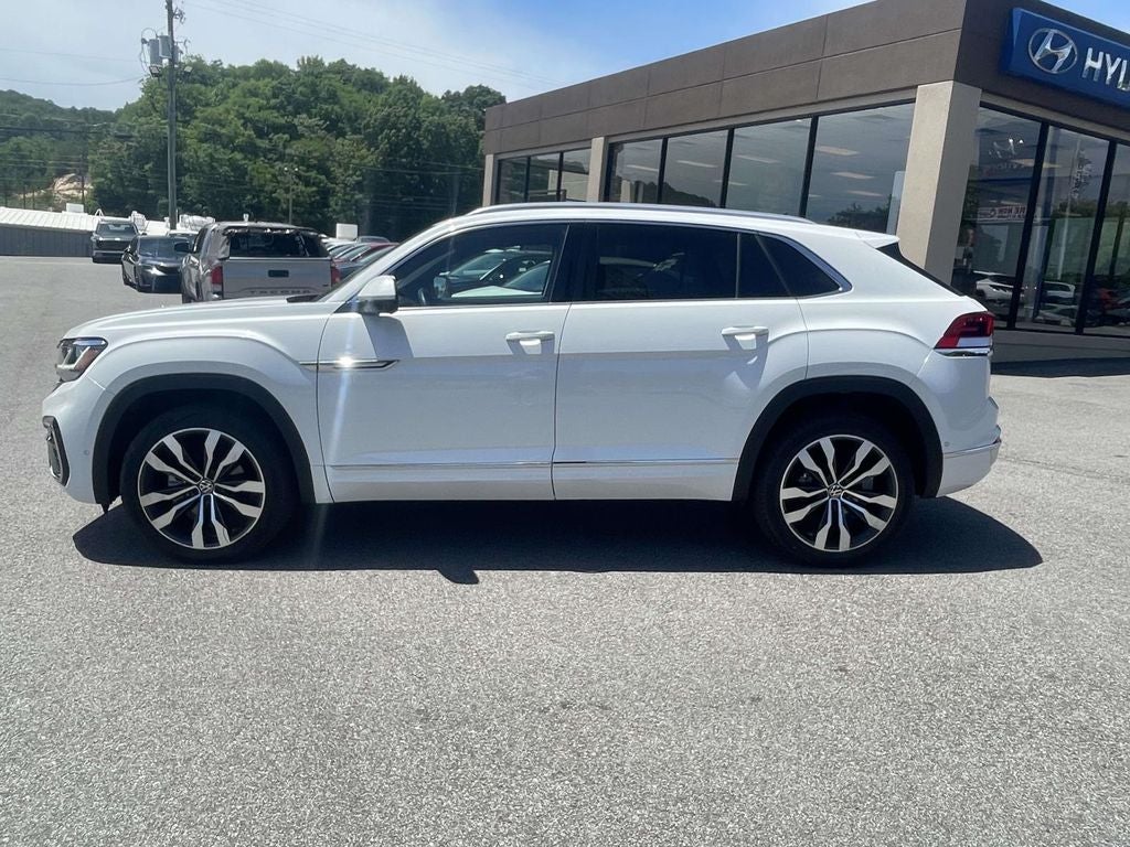 2023 Volkswagen Atlas Cross Sport 3.6L V6 SEL Premium R-Line
