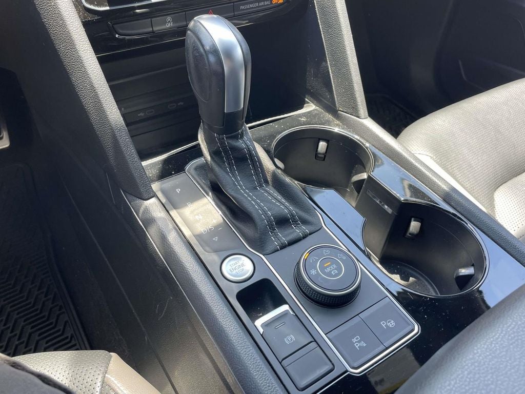 2023 Volkswagen Atlas Cross Sport 3.6L V6 SEL Premium R-Line