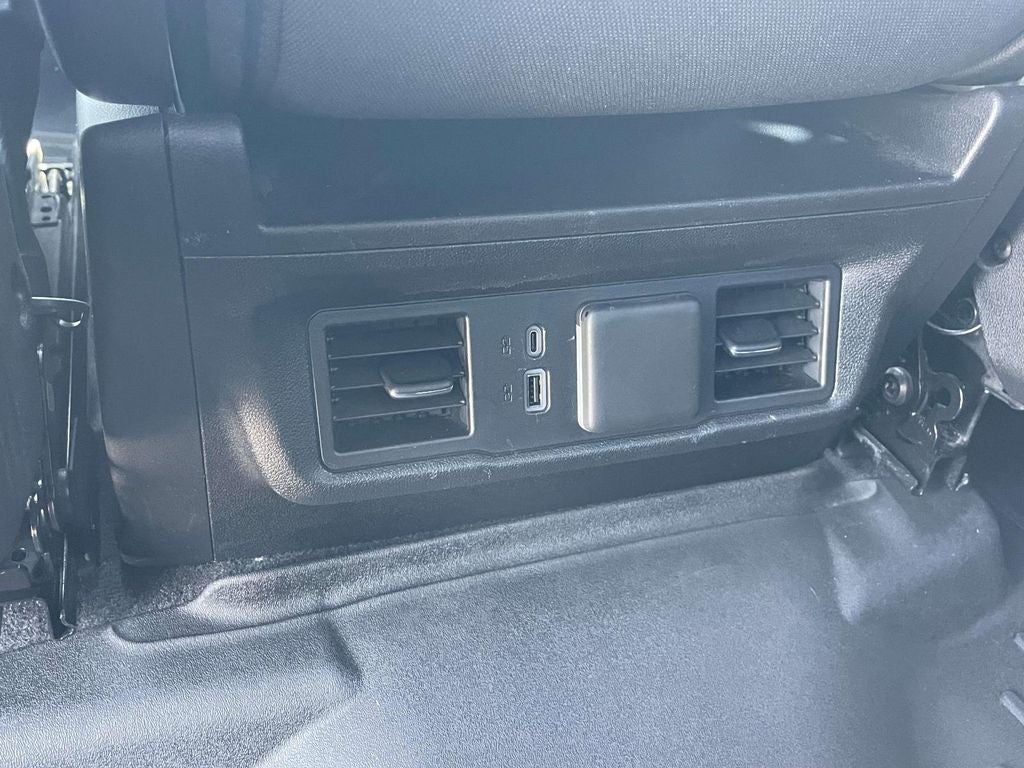 2024 Chevrolet Silverado 1500 LT LT1
