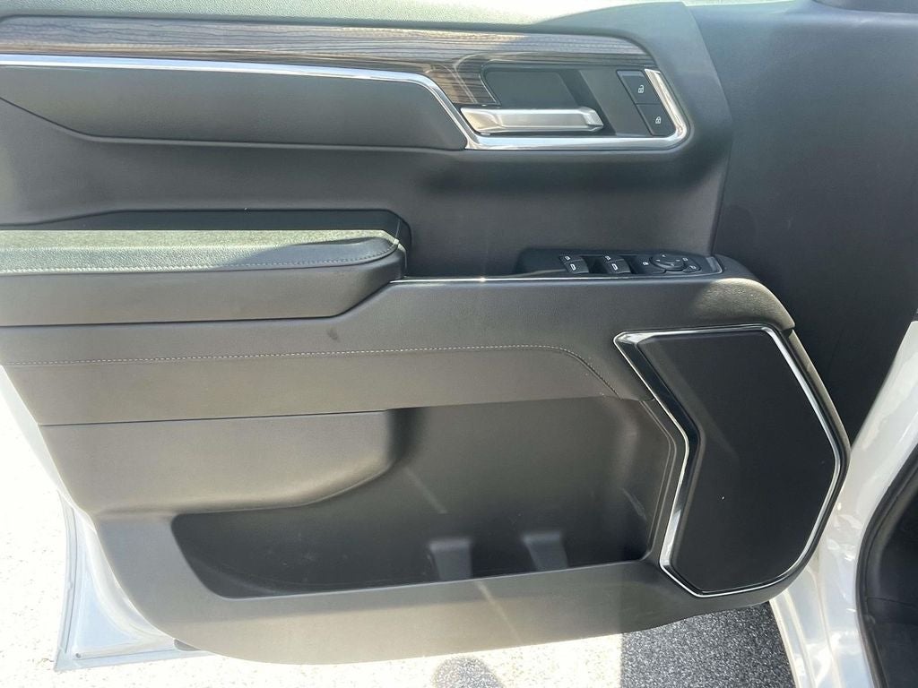 2024 Chevrolet Silverado 1500 LT LT1