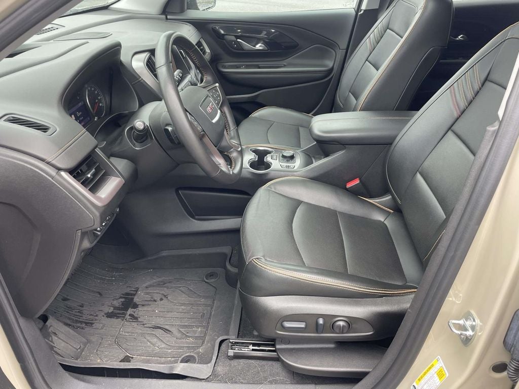 2022 GMC Terrain AT4