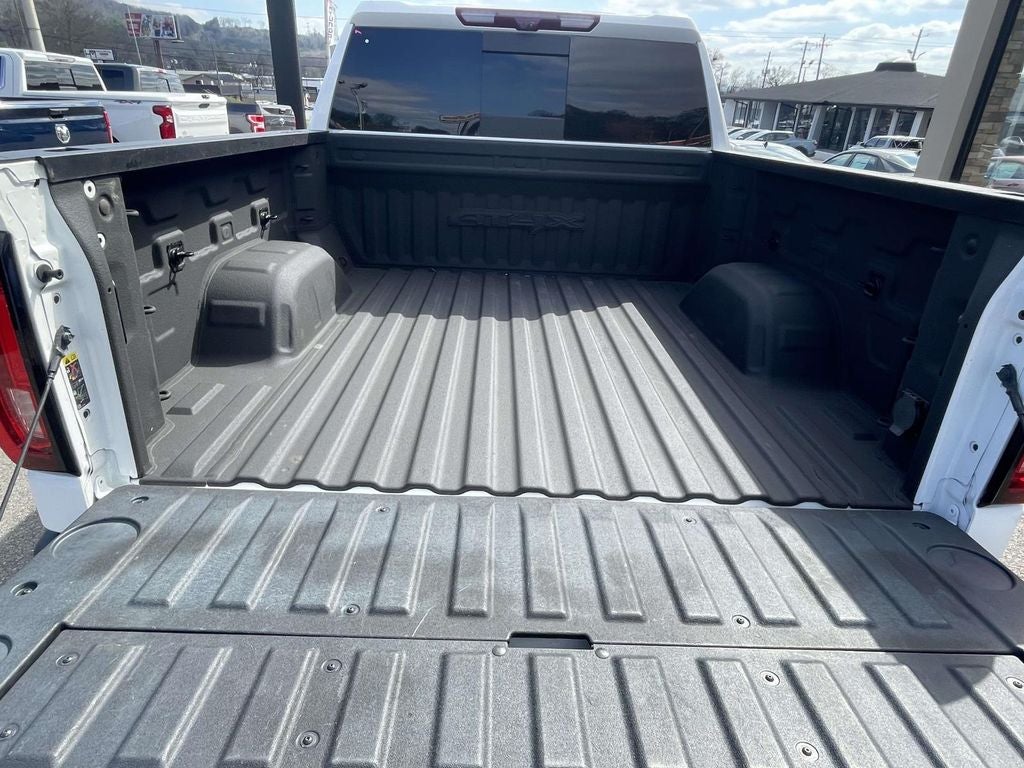 2023 GMC Sierra 1500 AT4X