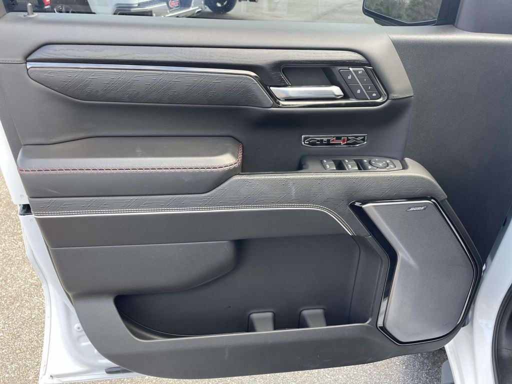 2023 GMC Sierra 1500 AT4X