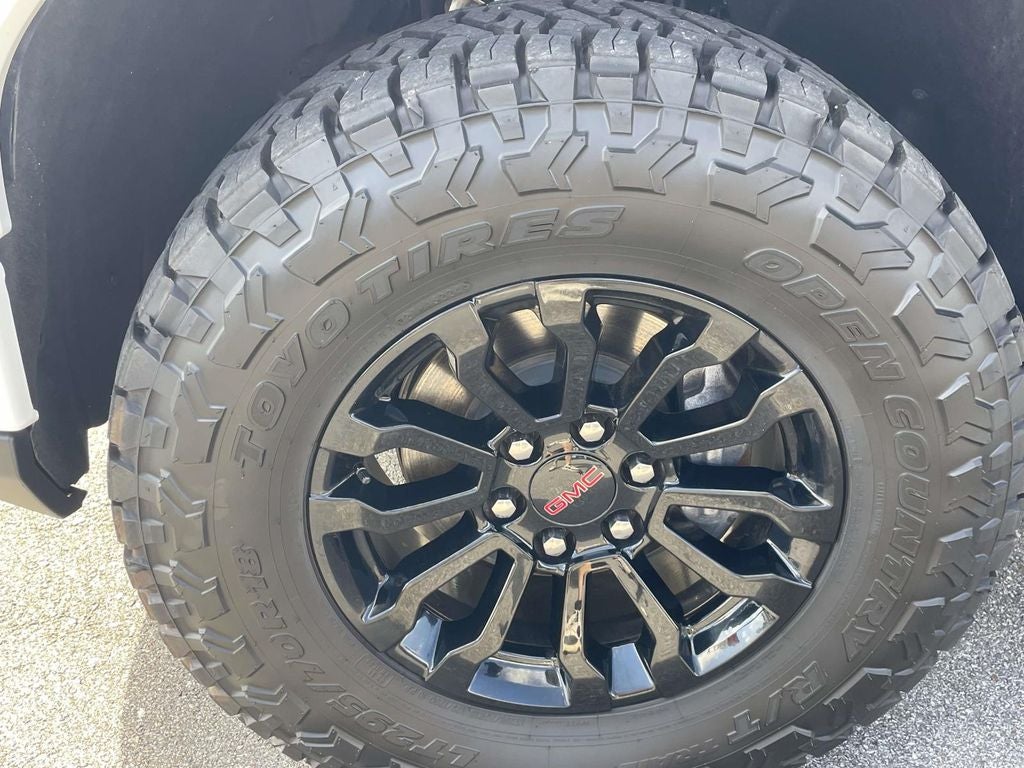 2023 GMC Sierra 1500 AT4X