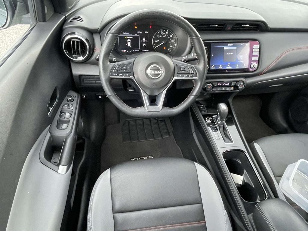 2023 Nissan Kicks SR