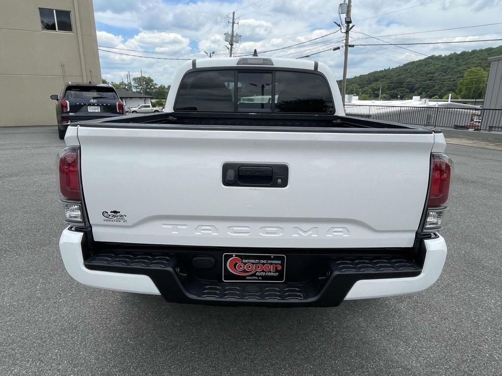 2022 Toyota Tacoma SR