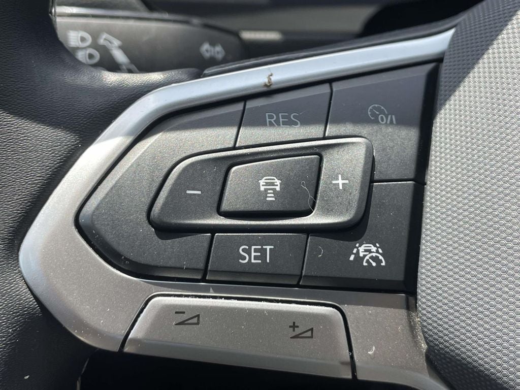 2024 Volkswagen Tiguan 2.0T S