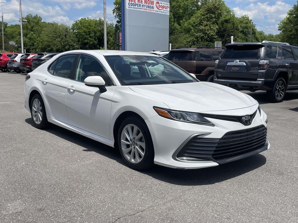 2022 Toyota Camry LE