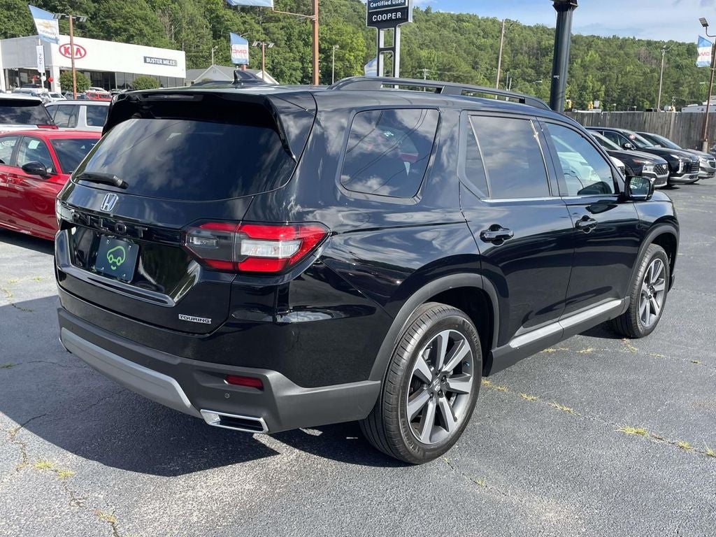 2024 Honda Pilot Touring