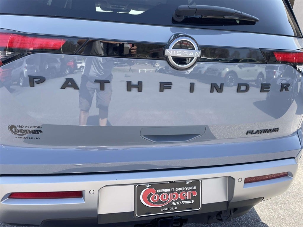 2024 Nissan Pathfinder Platinum