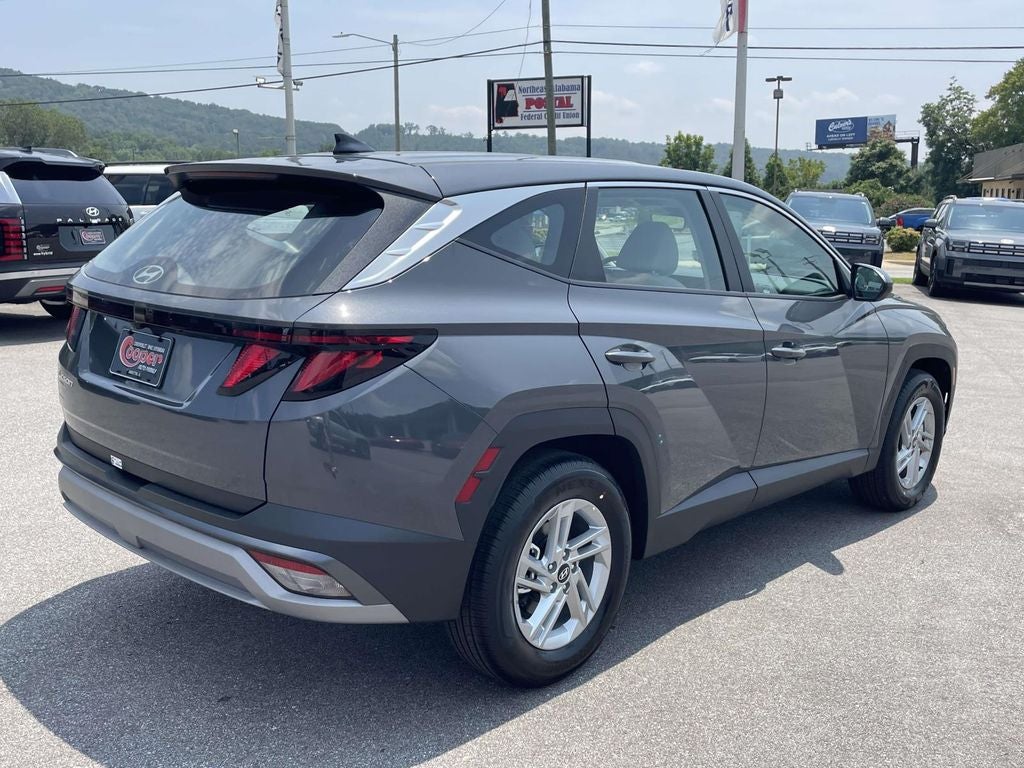 2026 Hyundai TUCSON SE FWD