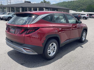 2026 Hyundai TUCSON SE FWD