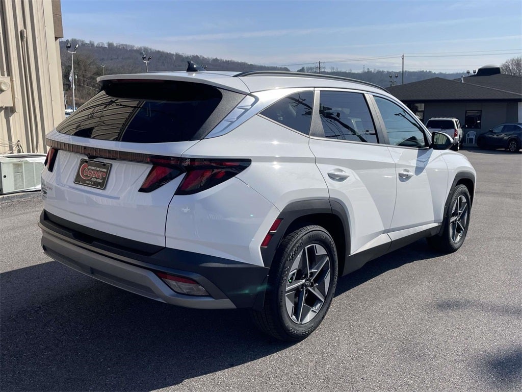 2026 Hyundai TUCSON SEL FWD