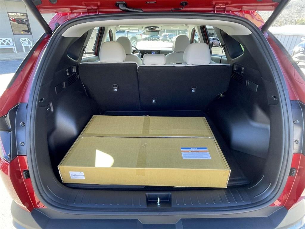 2026 Hyundai TUCSON SEL Premium FWD