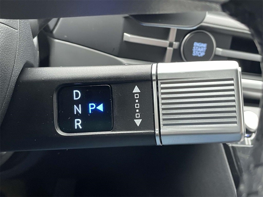 2025 Hyundai SANTA FE SE