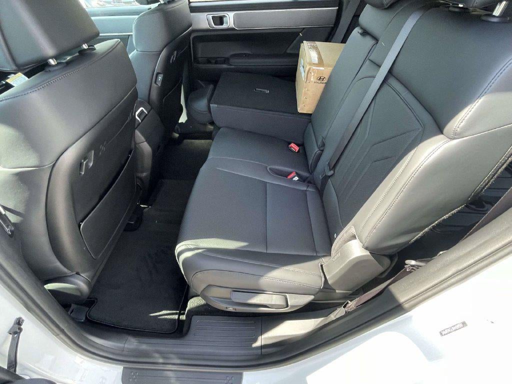 2027 Hyundai SANTA FE SEL FWD