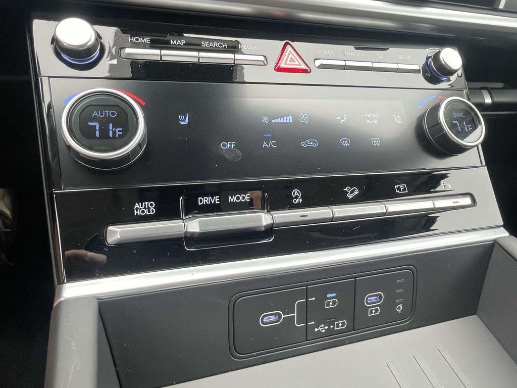 2027 Hyundai SANTA FE SEL FWD
