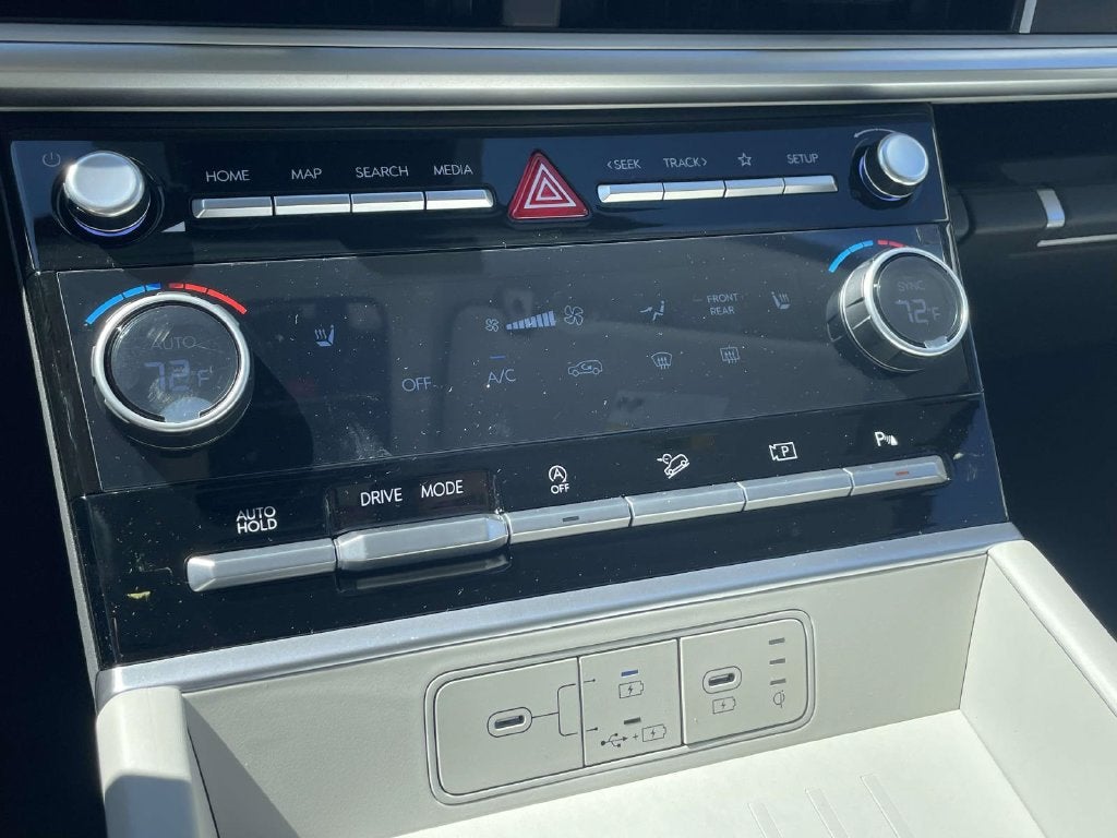 2027 Hyundai SANTA FE SEL FWD