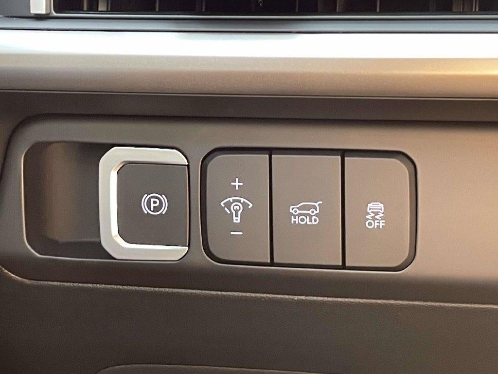 2027 Hyundai SANTA FE SEL FWD