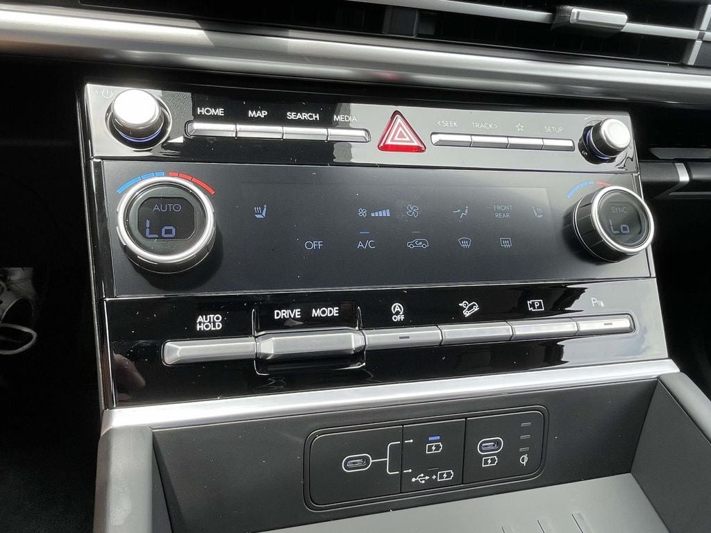 2027 Hyundai SANTA FE SEL FWD