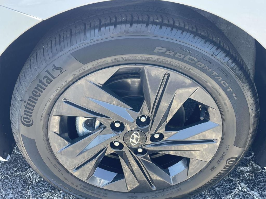 2021 Hyundai ELANTRA SEL