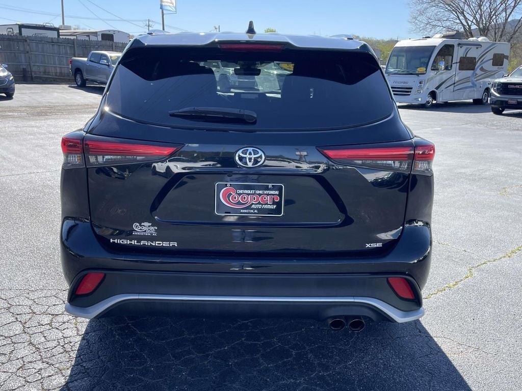 2022 Toyota Highlander XSE
