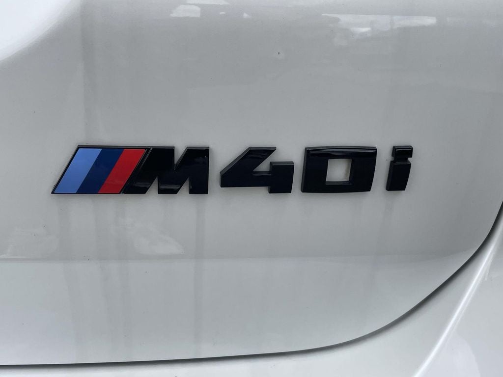2023 BMW X3 M40i
