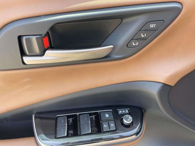2025 Toyota Crown Signia Limited