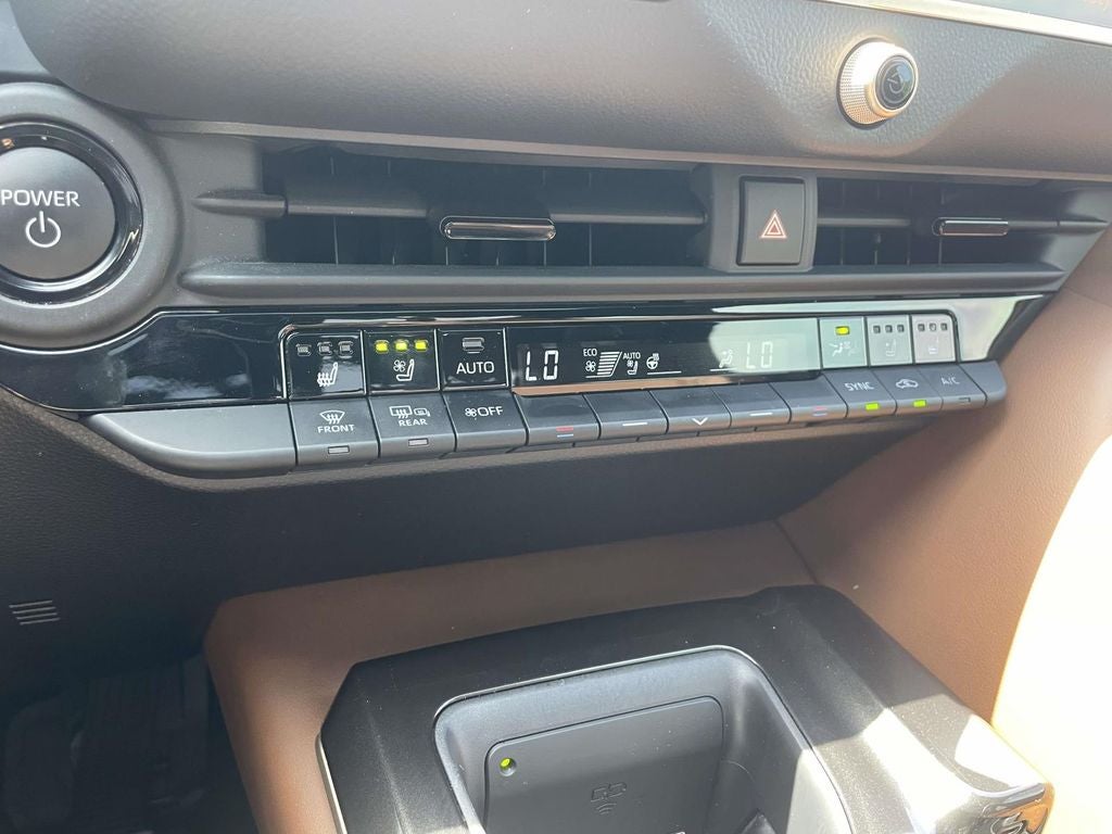 2025 Toyota Crown Signia Limited