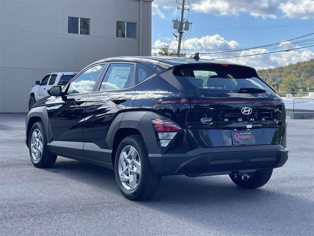 2026 Hyundai KONA SE FWD